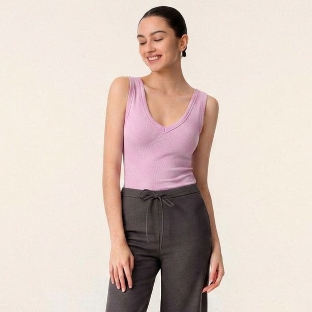 OGL Women XS Millenial Pink Cotton Stretchy Airy Tank Top V-Neck Built-in Bra